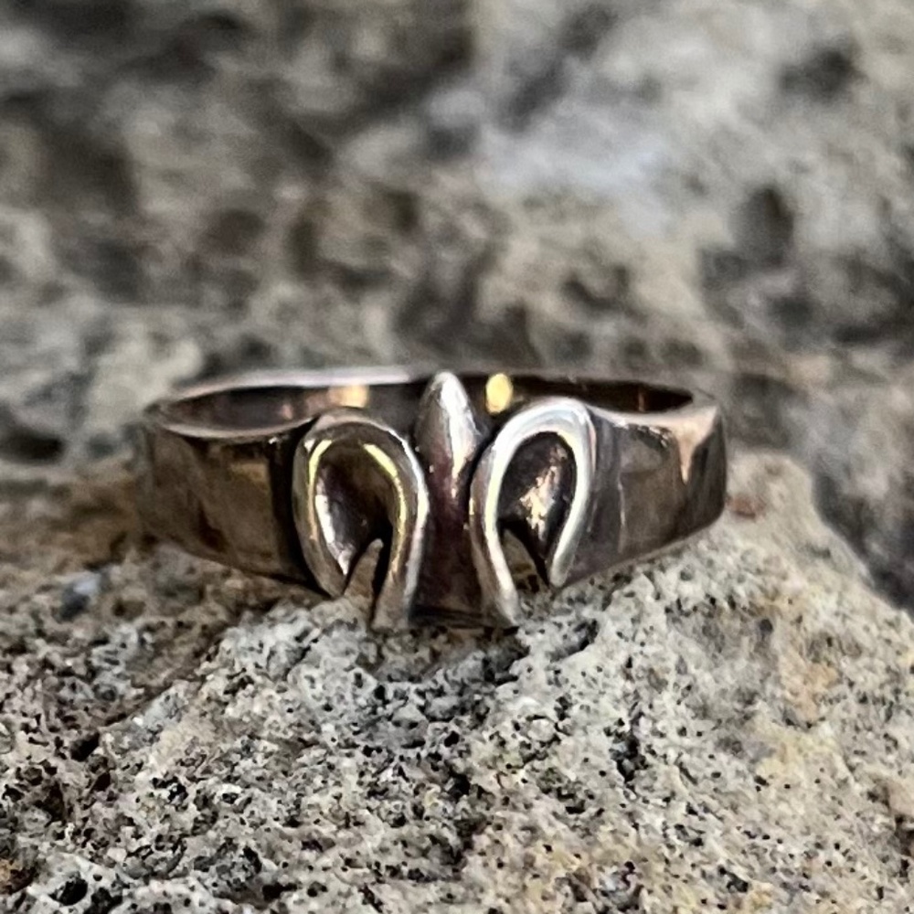 Dove Peace Handcrafted Sterling Silver Ring